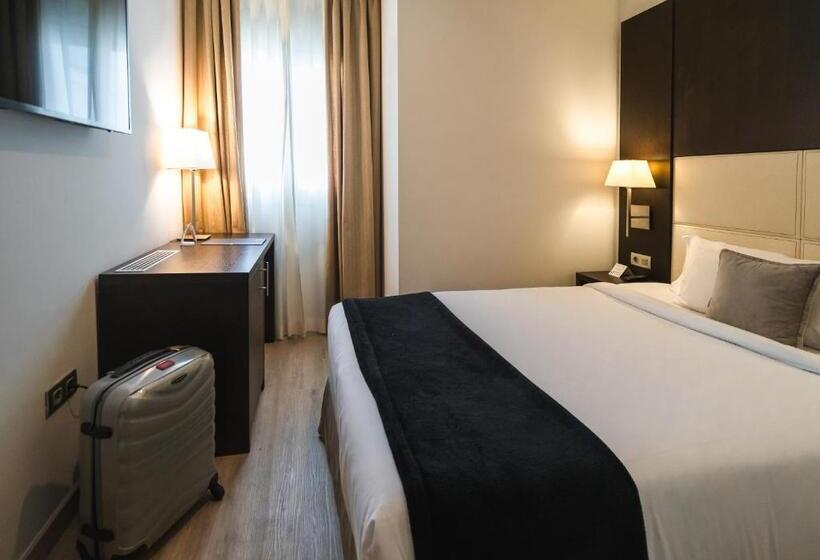 غرفة إدارية فردية, Taburiente S.C.Tenerife