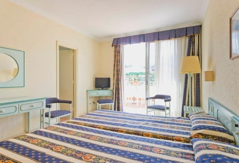 חדר סטנדרט לשלושה, Trovador