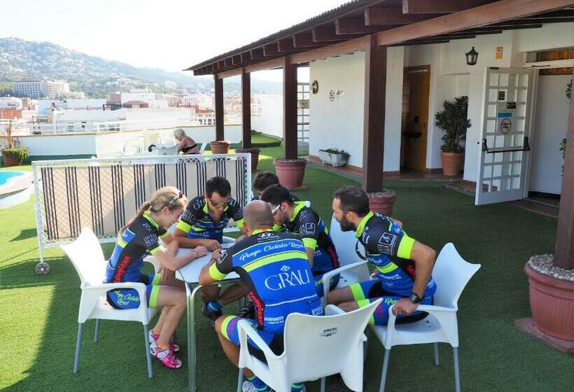 غرفة قياسية, Xaine Park