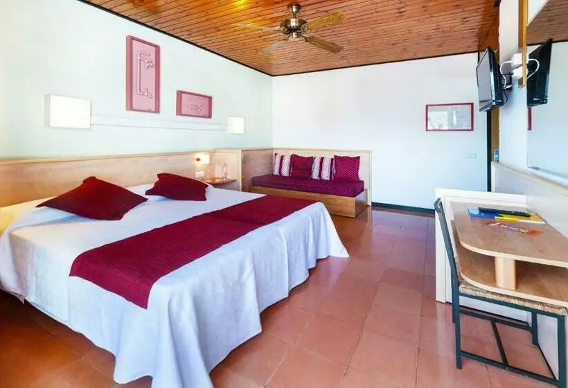3-Bett-Standardzimmer, Xaine Park