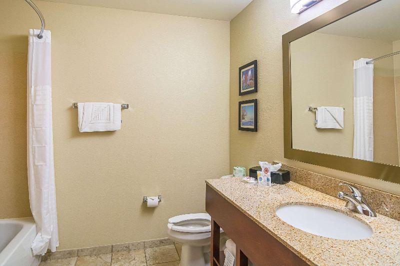 غرفة قياسية, Xaine Park