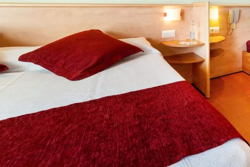 3-Bett-Standardzimmer, Xaine Park