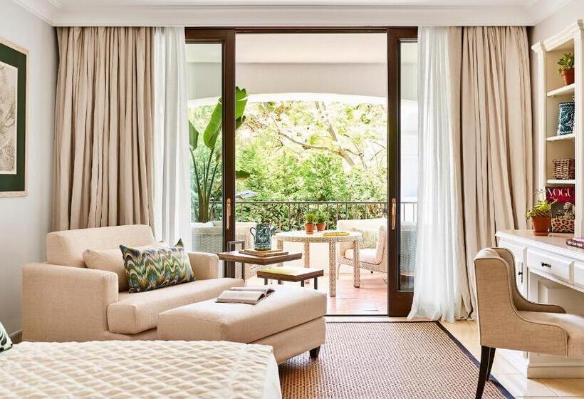 Номер Deluxe, Marbella Club Hotel · Golf Resort & Spa