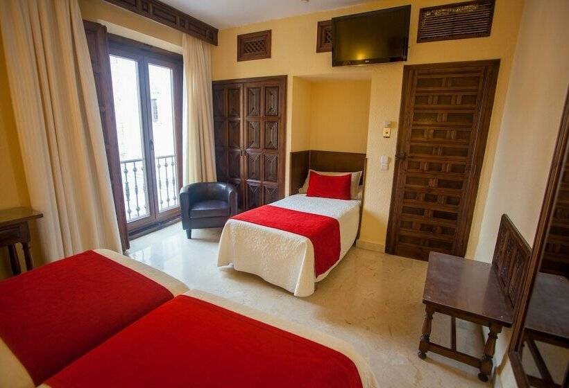 스탠다드 트리플 룸, Sercotel Alfonso Vi