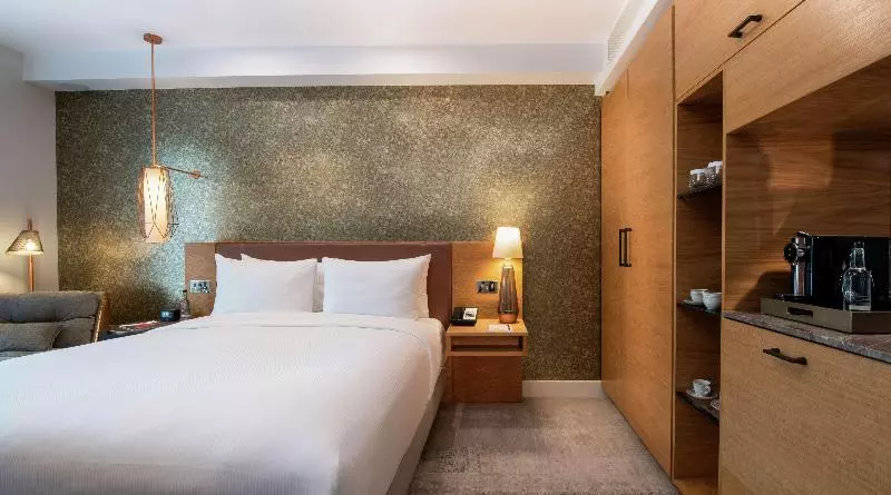 Superior Kolmen Hengen Huone, Sercotel Hotel President