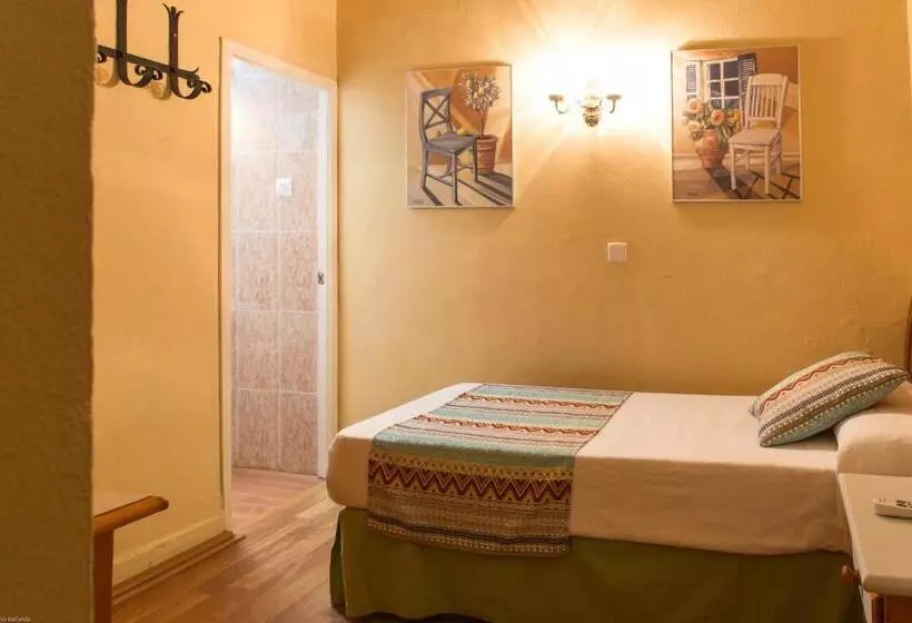 اتاق استاندارد یک نفره, Bed & Breakfast Naranjo