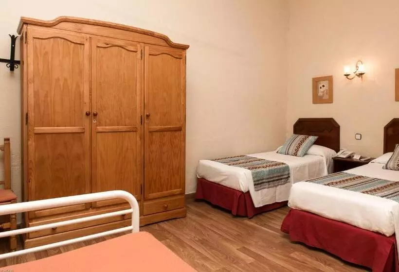 اتاق استاندارد سه نفره, Bed & Breakfast Naranjo