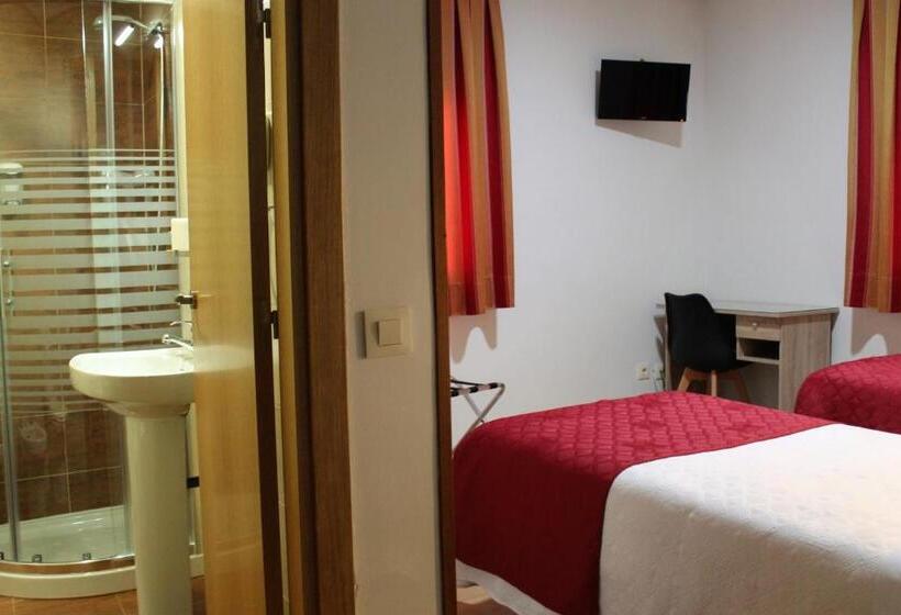 اتاق استاندارد, Hostal Madrid