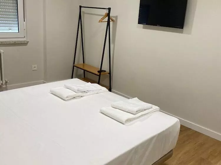 اتاق استاندارد, Hostal Mindanao