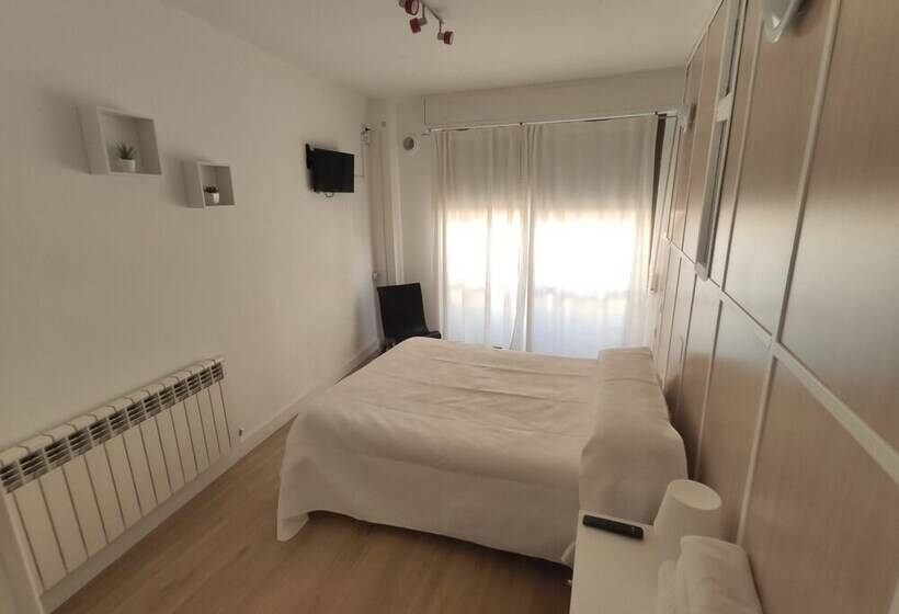 اتاق استاندارد, Hostal Sol