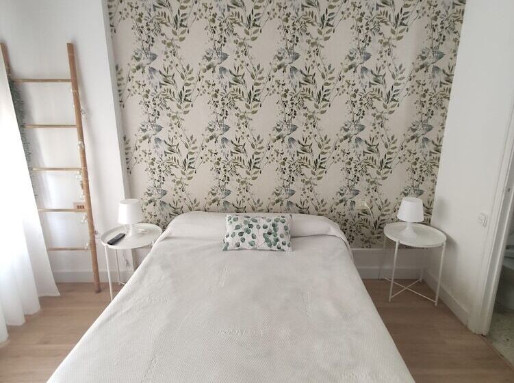 اتاق استاندارد, Hostal Sol