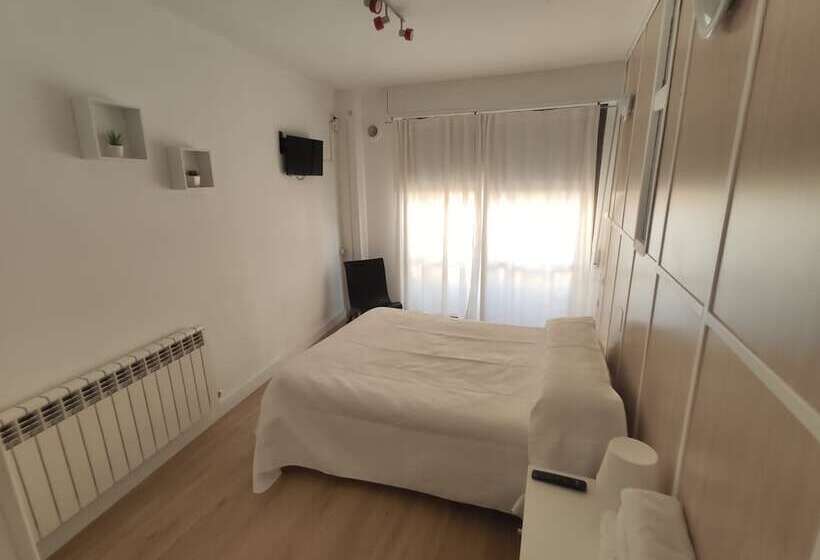 اتاق استاندارد, Hostal Sol