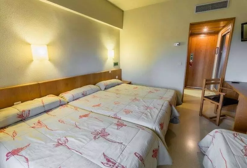 スタンダード４人部屋, Alhama