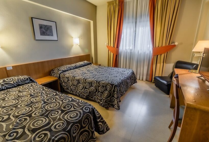 标准三人间, Alhama