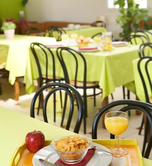 Четырехместный Номер Стандарт, Bulevard