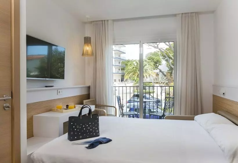 Junior Suite Haveudsigt, Costa Brava