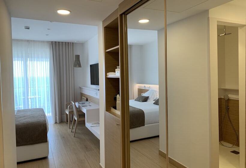 수피리어 룸 바다 전망, Costa Brava