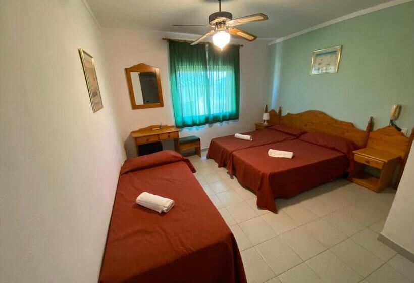 غرفة قياسية ثلاثية, El Pescador