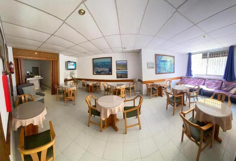 스탠다드 트리플 룸, El Pescador