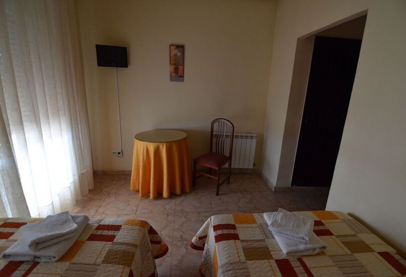 חדר סטנדרט, Hostal Galicia