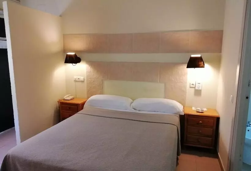 スタンダードルーム, Hostal Nueva Andalucia
