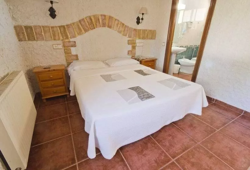 バスタブ付きスタンダードルーム, Hostal Nueva Andalucia