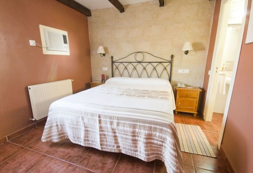 חדר סטנדרט עם ג'קוזי, Hostal Nueva Andalucia