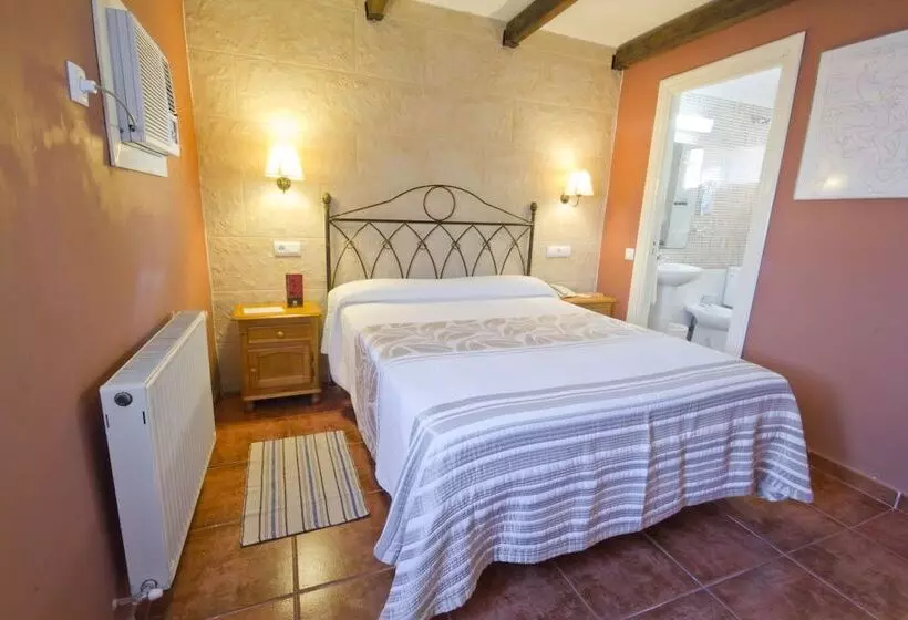 バスタブ付きスタンダードルーム, Hostal Nueva Andalucia