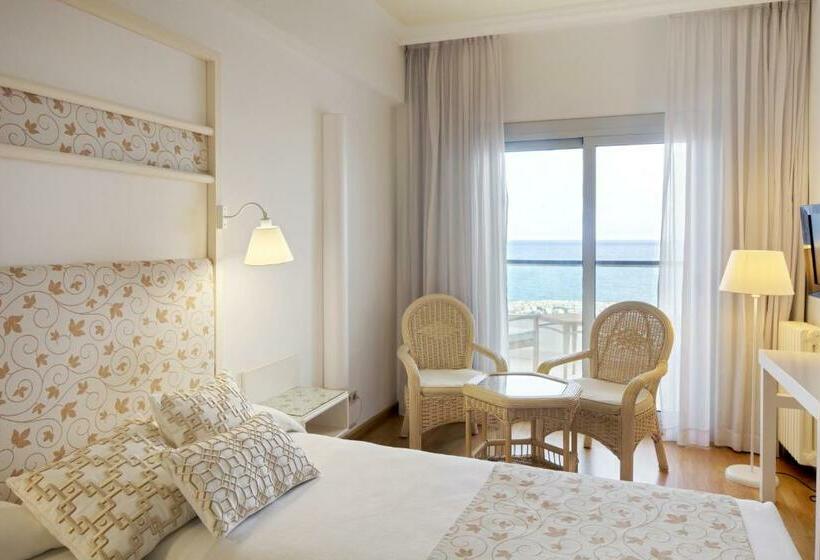 اتاق استاندارد با چشمانداز دریا, Rosamar