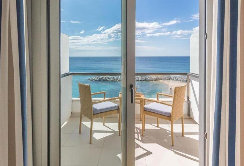 اتاق سوپریور با چشمانداز دریا, Rosamar