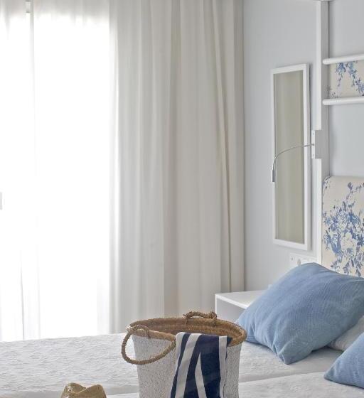 اتاق عادی, Rosamar