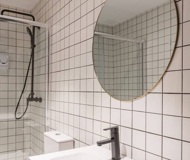 اتاق استاندارد یک نفره, Bypillow San Mamés