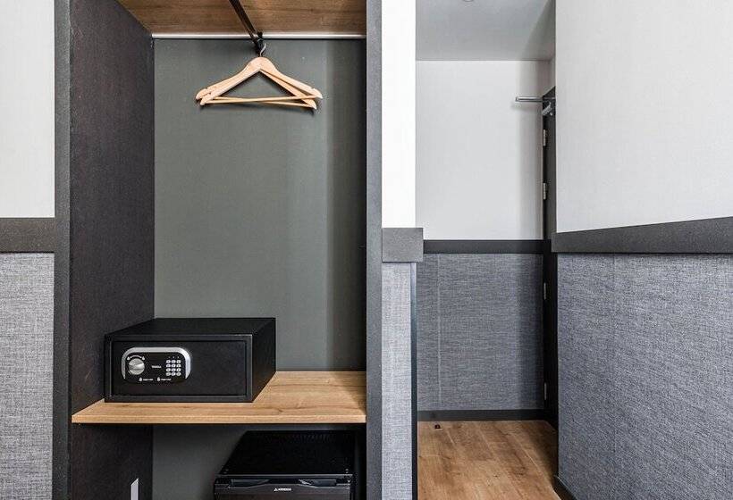 اتاق استاندارد یک نفره, Bypillow San Mamés