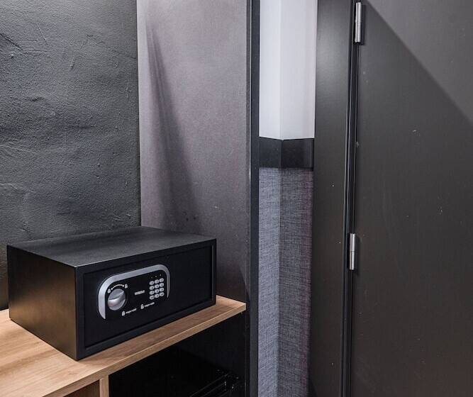 اتاق استاندارد سه نفره, Bypillow San Mamés