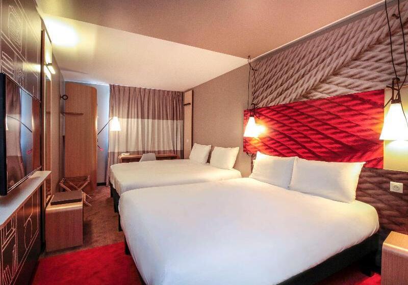 Семейный Номер, Spring Hotel Bitácora