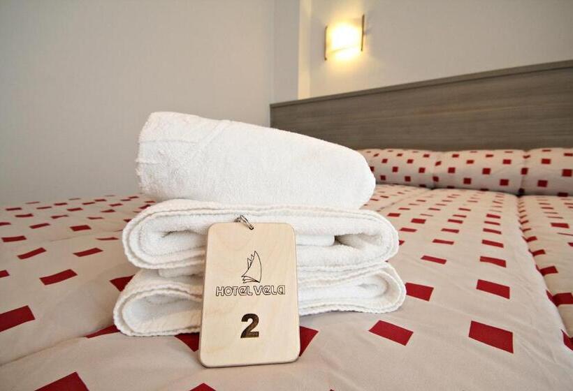 اتاق خانوادگی, Vela