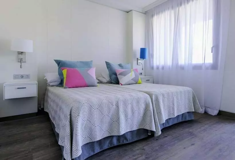 اتاق استاندارد با چشم‌انداز استخر, Spring Hotel Bitácora