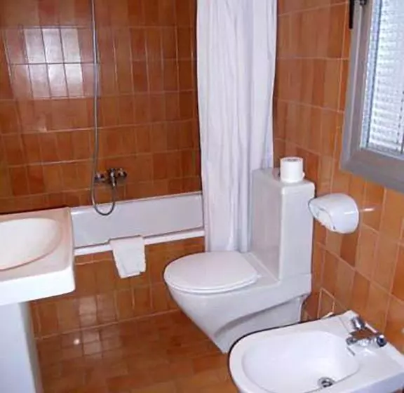 Habitación Estándar Individual, Hostal Cortes