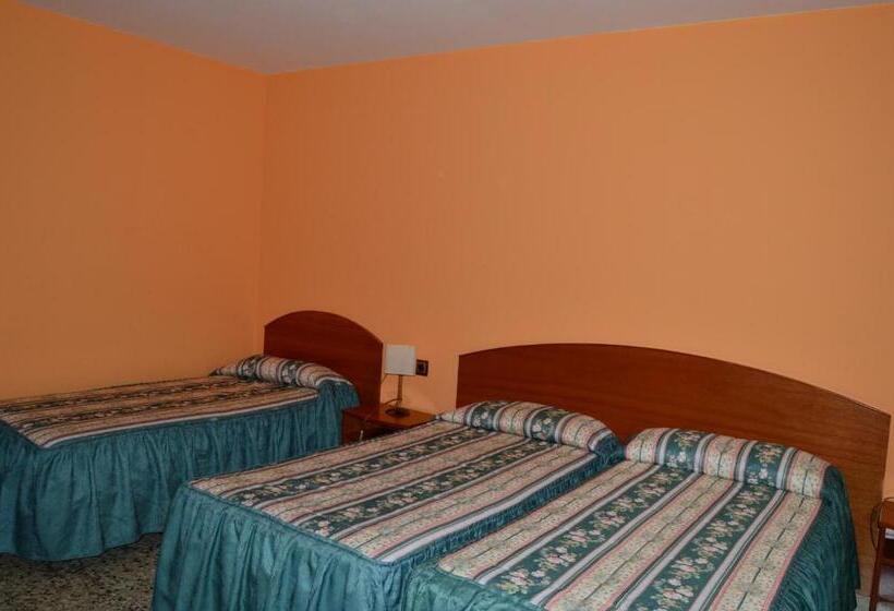 标准间, Hostal L'escon