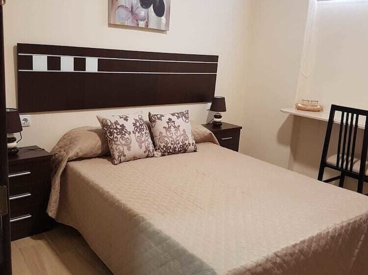 スタンダードシングルルーム, Hostal Malaga