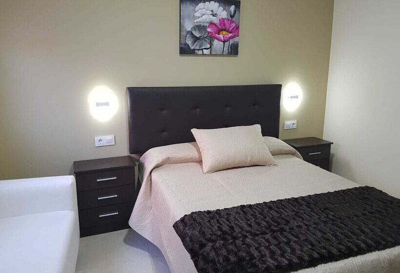 スタンダードシングルルーム, Hostal Malaga