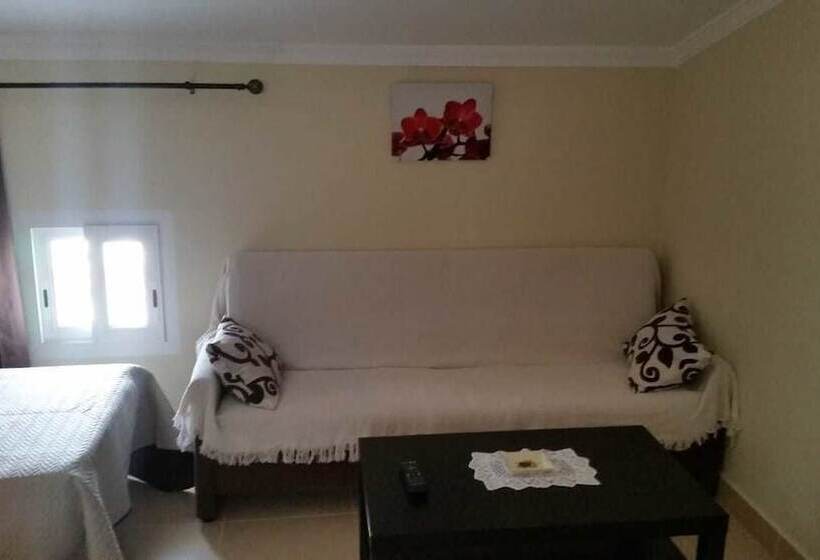 スタンダードルーム, Hostal Malaga