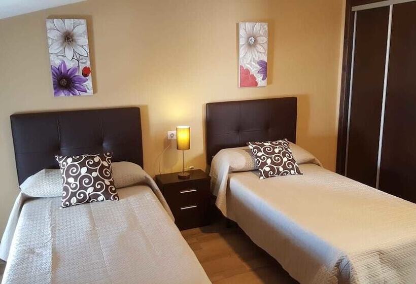 スタンダードルーム, Hostal Malaga