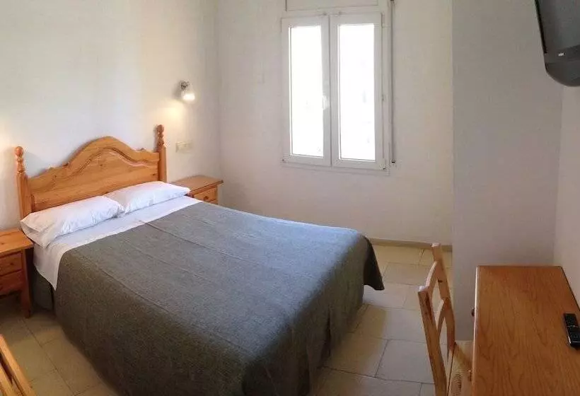 Habitación Estándar, Hostal Rom Familiar