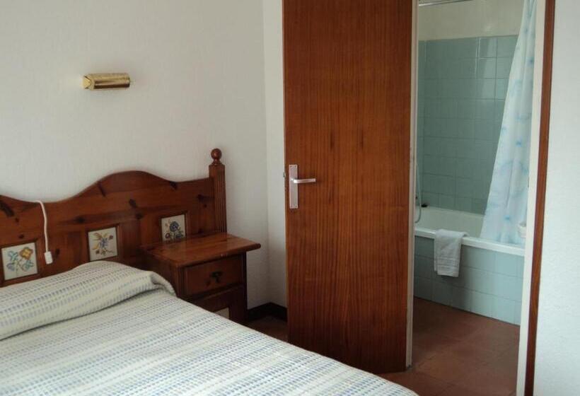 Quarto standart com terraça, Caleta