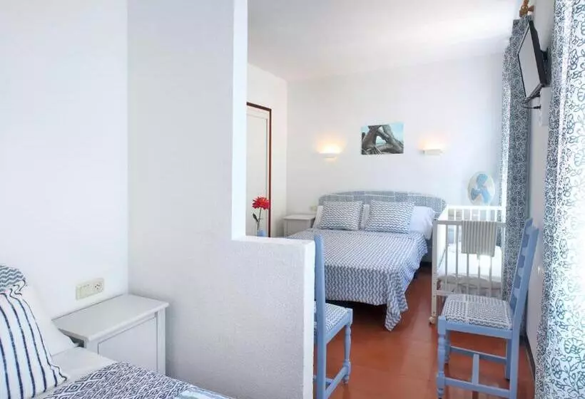 3-Bett-Standardzimmer, Caleta