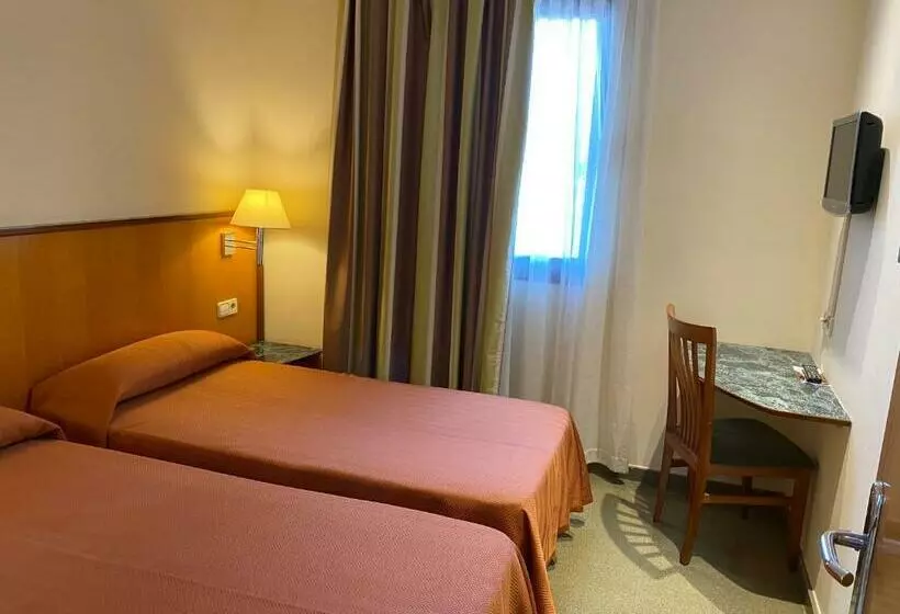 اتاق استاندارد, Hostal Meson Pepa