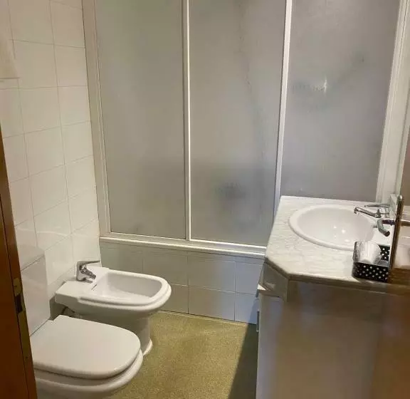 اتاق استاندارد, Hostal Meson Pepa