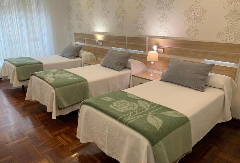 标准三人间, Hostal San Fernando