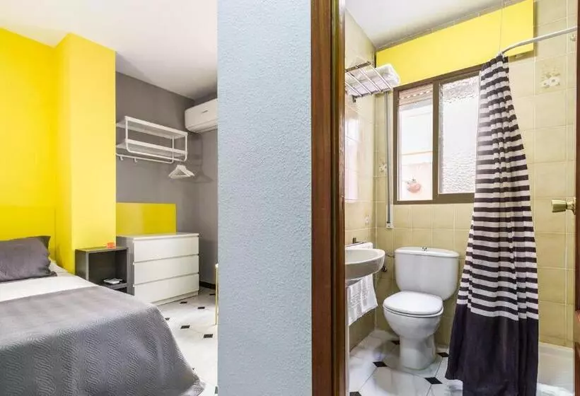 Standard Single Room, Hostal Tropical